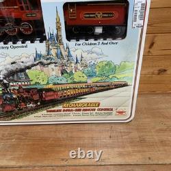 1988 Vintage Walt Disney World RR Railroad Infra-Red Train Track Set