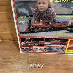 1988 Vintage Walt Disney World RR Railroad Infra-Red Train Track Set