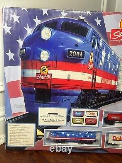 2004 LIFE LIKE ShopRite HO Train Set Salute To America