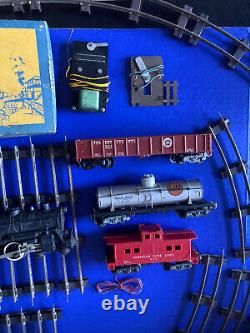 American Flyer 307 train settrack/whistle/transformers Untested