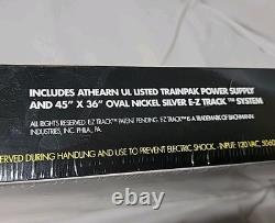 Athearn John Deere HO Scale Starter Train 1st Set Includes Power Supply & Track