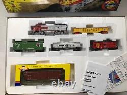 Athearn The Warbonnet Xpress Train Set