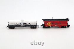 Athearn The Warbonnet Xpress Train Set C8, HO With Extra Track & Genesis Box Car