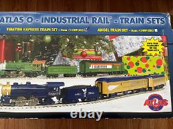 Atlas 1009202 O Gauge Yuletide Express Christmas Train Set Loco+ NEW See Below