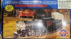 Atlas Industrial Rail Southern Fast Freight O Gauge Train Set #1009001