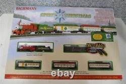 BACHMANN 24017 Spirit of Christmas Scale Electric Train Set E-Z Track N ScaleNEW