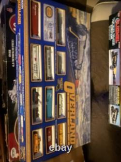 Bachman Overland Limited HO Train Set 00614 with Steam 4-8-4 Locomotive & EZ Track