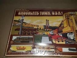 Bachmann 000510 Hershey's Chocolate Town USA HO Gauge Diesel Train Set NRFB 1993