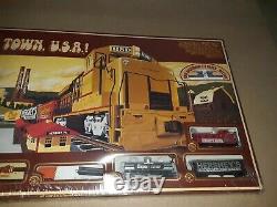 Bachmann 000510 Hershey's Chocolate Town USA HO Gauge Diesel Train Set NRFB 1993