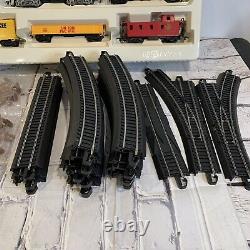 Bachmann Cannonball Express HO Scale Train Set With Handcart #00625 137 pcs