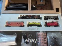 Bachmann Chattanooga H/O Scale Electric train set! Open Box Item In Great Cond