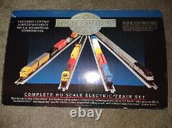 Bachmann E-Z Track System Patriot Amtrak Silver Series HO Scale Electric Train