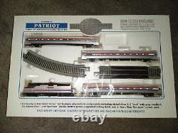 Bachmann E-Z Track System Patriot Amtrak Silver Series HO Scale Electric Train