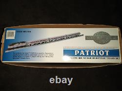 Bachmann E-Z Track System Patriot Amtrak Silver Series HO Scale Electric Train