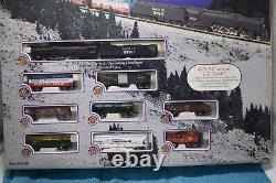 Bachmann EZ Track System Empire Builder # 24009 Electric Train Set P-5