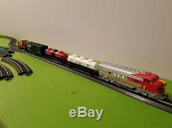 Bachmann Ez Track HO Train Complete Set/Lot in Working Condition with3 Engines
