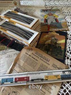 Bachmann Pacific Express Train Set Diesel Engine With7 Cars, Power Pack, Bridges