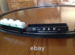 Bachmann Red Rock Express HO Scale Preowned Train Set 36in. Circle Track