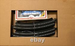Bachmann Rolling Thunder HO Train Set Track, Diesel, 5 Freight, Caboose