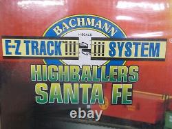 Bachmannhighballers Santa Fe Train Set Loco & 3 Cars-track-controllern Scale