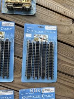 Cobblestone Corners Windham Heights Christmas Village 2004 Train Track Full Set