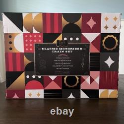 FAO Schwarz Holiday Train Motorized Train Set 30 Pieces With Light Sound NEW