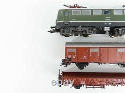 HO Scale Marklin 29855 Digital Premium Starter Train Set with Track & Controller