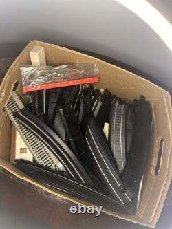 HO-Scale Train Track Set, Switches