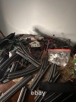 HO-Scale Train Track Set, Switches