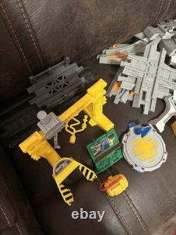 HUGE Fisher Price GeoTrax Train Set Buildings Track and Cars Lot Of 195+ Pieces