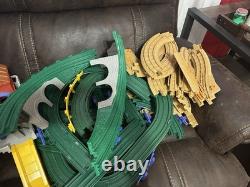 HUGE Fisher Price GeoTrax Train Set Buildings Track and Cars Lot Of 195+ Pieces