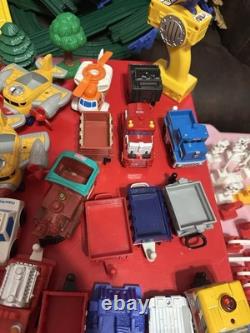 HUGE Fisher Price GeoTrax Train Set Buildings Track and Cars Lot Of 195+ Pieces