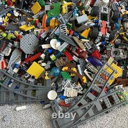 HUGE LEGO Assorted Job Lot Bundle City Castle Chima Train Tracks NO FIGS 17.5 KG