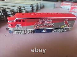 Hawthorne Village St. Louis Cardinal Train Set HO Scale