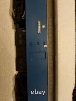 Hornby The Blue Pullman Train Set Loco, 3 Carriages And Track R1093