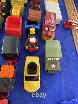 Huge Fisher Price Geotrax Lot Train Engine Remote Buildings Track Set