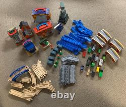 Huge Lot TOMY Thomas And Friends Train Set, Track, Buildings Engines 100+ Pieces