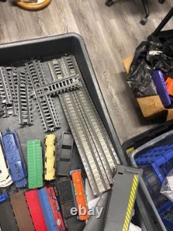 Jakks Pacific 2012 Train Set / Lot 100+ Pieces Trains Tracks Parts ETC