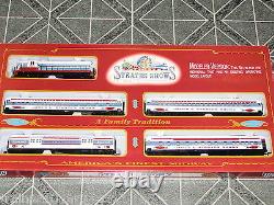 James E Strates Shows Ho Scale Train Set With Track & Power Pack New In Set Box