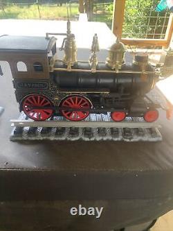 Jim beam train decanter set. Includes 5 cars and 5 tracks and bumper stop