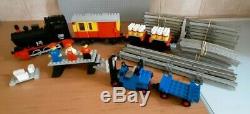 LEGO 12V 7722 Steam Cargo Train 12 Volt Railway Gray Track Eisenbahn, year 1985