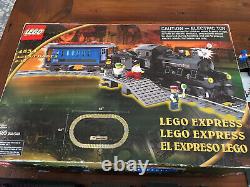 LEGO Express Train (4534) Plus Extra Tracks 90 Piece 9v Lot