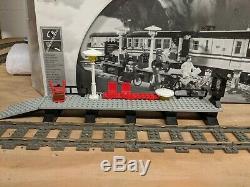 LEGO Legend Metroliner 9V 10001 Nearly Complete With Box, Tracks, & Instructions