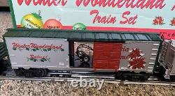 LIONEL 6-31901 WINTER WONDERLAND TRAIN SET with Steam Locomotive & Musical Boxcar