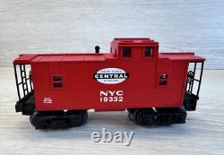 LIONEL New York Central Flyer Electric Train Set 6-31940 Smoke, Whistle, Track