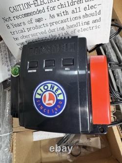 LIONEL New York Central Flyer Electric Train Set 6-31940 Smoke, Whistle, Track