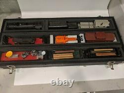 LIONEL TRAIN SET WITH ENGINE #224 with carts and case