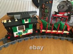 Lego Creator 10173 Winter Holiday Train with 9v Electric System and Track