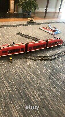 Lego Motorized Passenger Train + Extra track (Lego set #7938 + #7895)