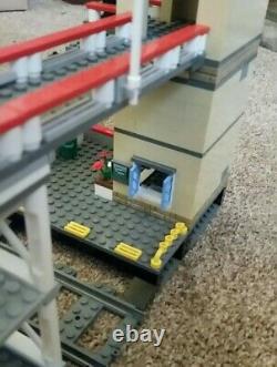 Lego Train Station 7937 7938 60050 70197 custom double track, triple platform